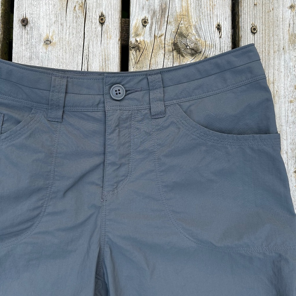 Mountain Hardwear⎪Grey Athletic Shorts - Picture 2 of 8